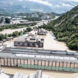 Encore bon nombre de semaines pour la remise en route des premières lignes de production de Consellium, à Sierre, comme à Chippis (ici le 1er juillet 2024)